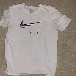 Men’s USA Nike shirt